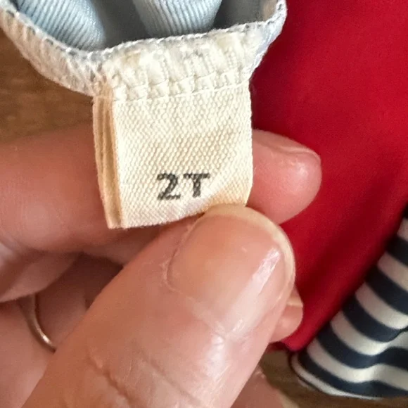 Braves Swim Trunks - Picture 4 of 4